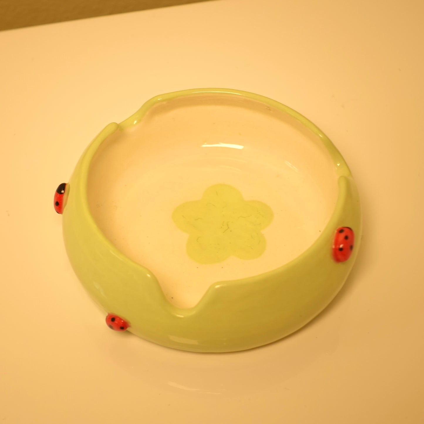 Dottie Ashtray